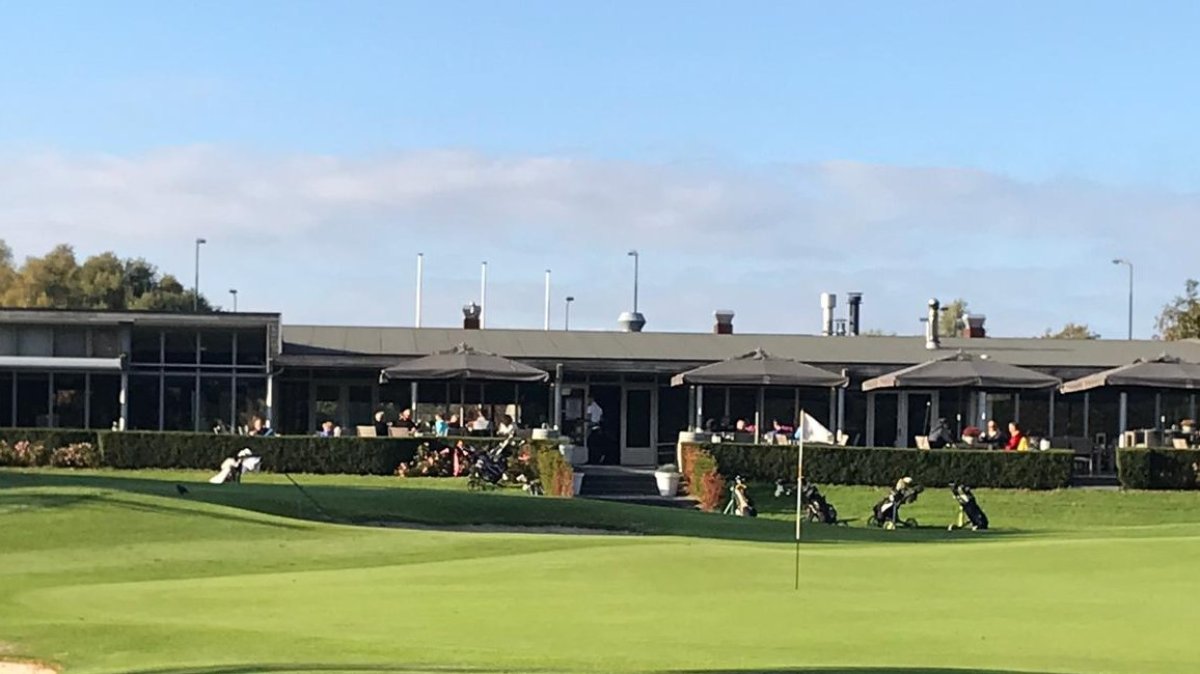 Openingstijden clubhuis en horeca